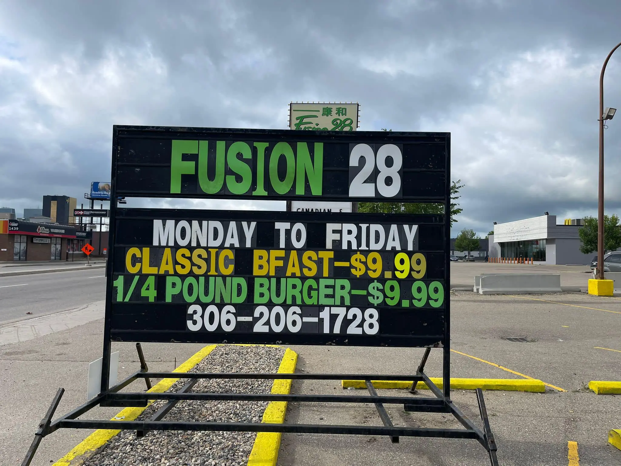 Best indian cuisine in Regina, AB